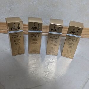Whish Exfoliating Foot Mask - Gold Packaging